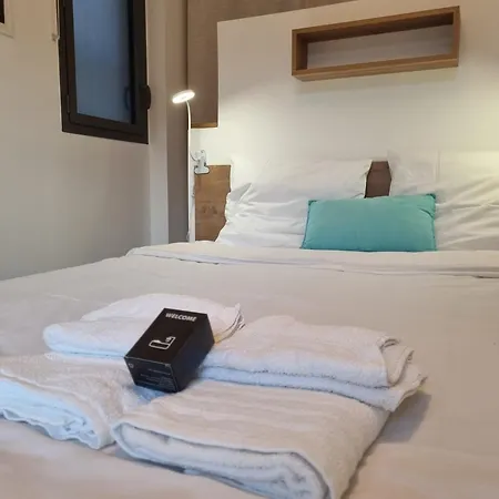 Appartement La Fossette - T2 Avec Terrasse, Parking Et Wifi *