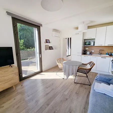 La Fossette - T2 Avec Terrasse, Parking Et Wifi Апартаменты Ле-Лаванду